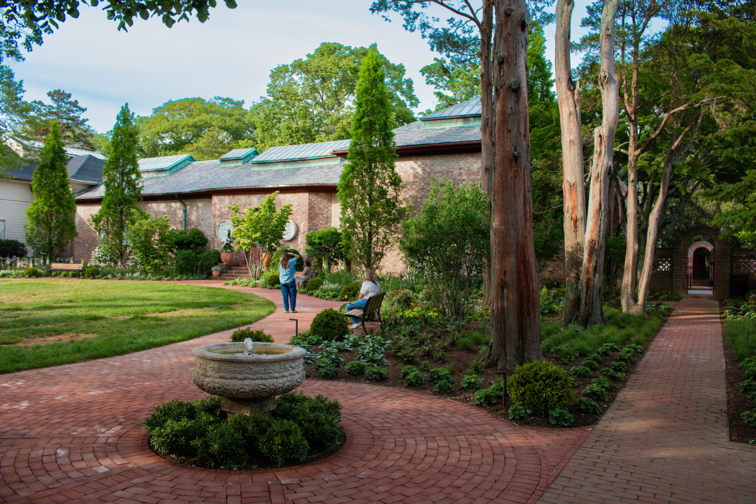 SOUTHAMPTON ARTS CENTER