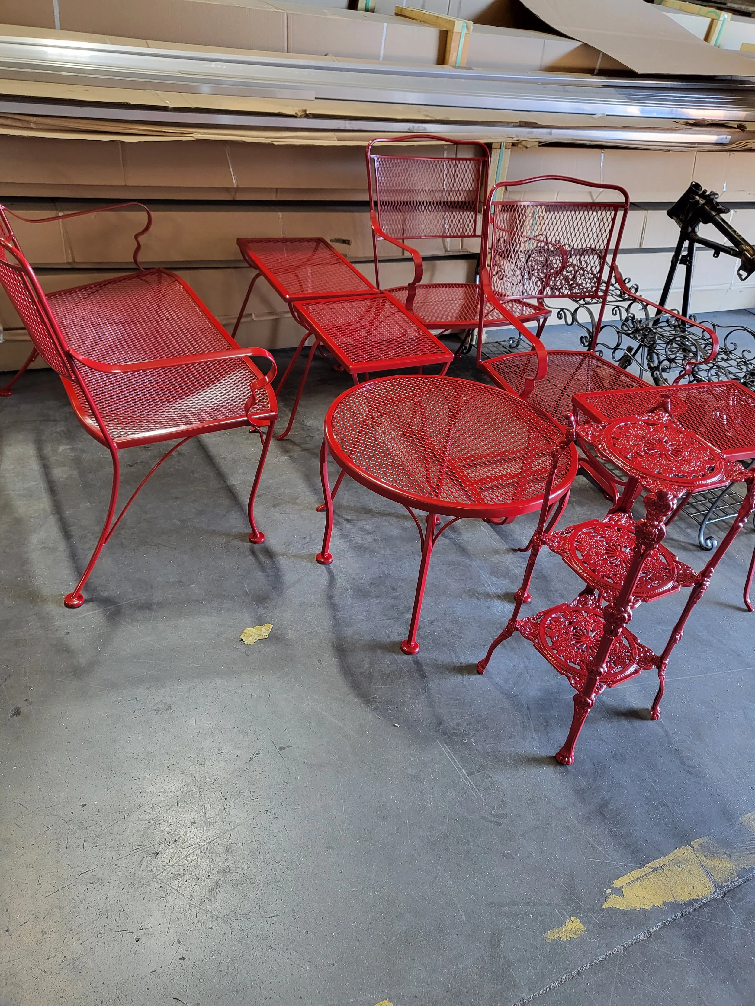 TABLE AND CHAIRS (1).jpg