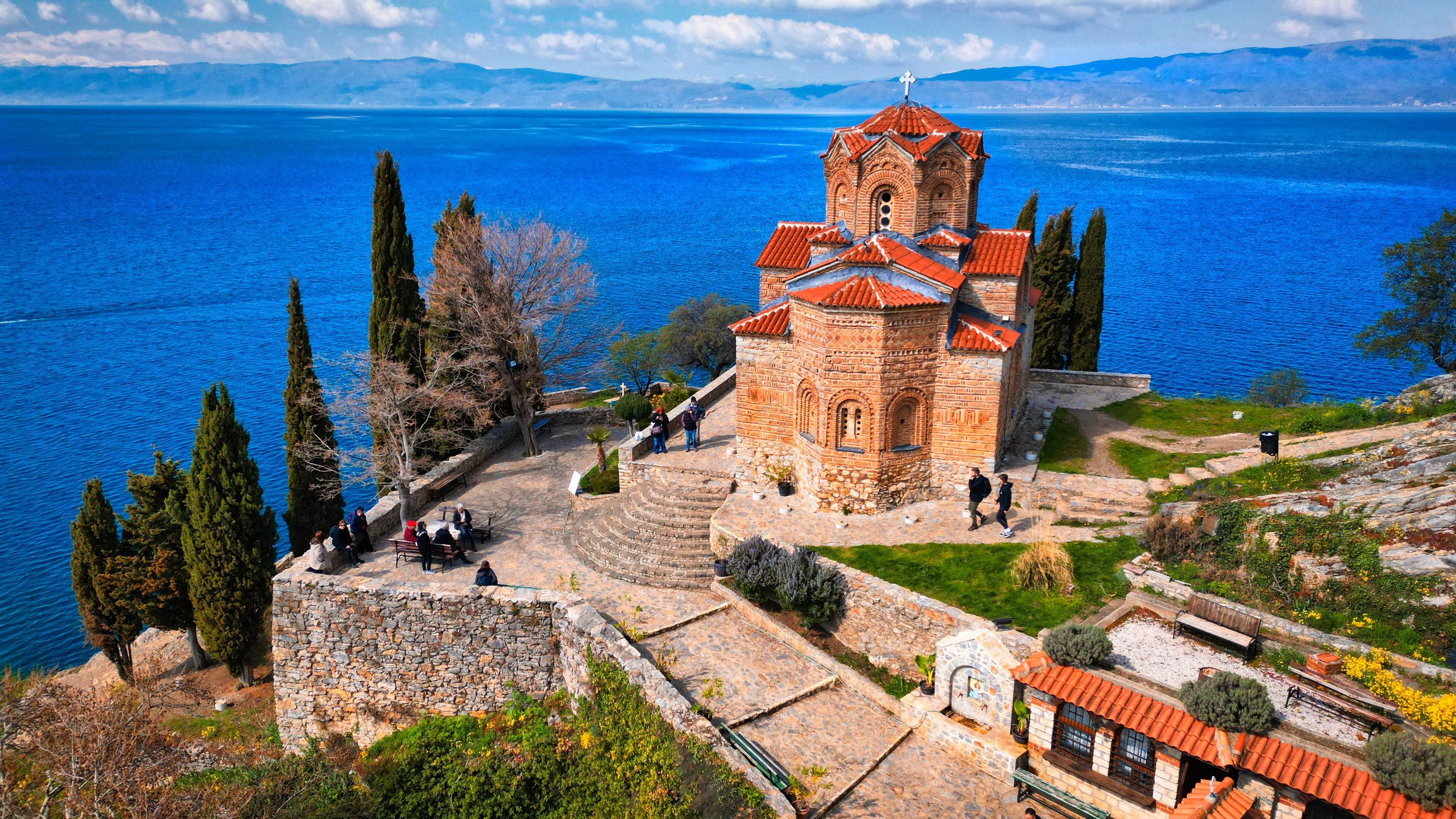 10 Insanely Cheap Bucket List European Destinations