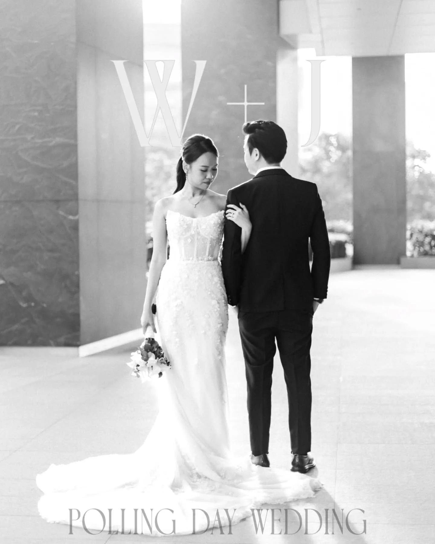 W + J Wedding
The couple nearly lost their photographer(me) for their wedding cause man was activated for Polling.
They saved me in their contact ever since I shot their friend's wedding arnd 3 years ago :') 
What a special day, I mean just look at t