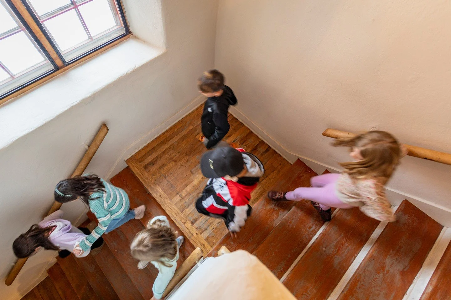Art has the power to teach, heal, and inspire.
Art education shapes creativity, confidence, and curiosity in young learners. Through Thrive Through Art, the Harwood Museum is expanding access to programs that inspire students and strengthen classroo