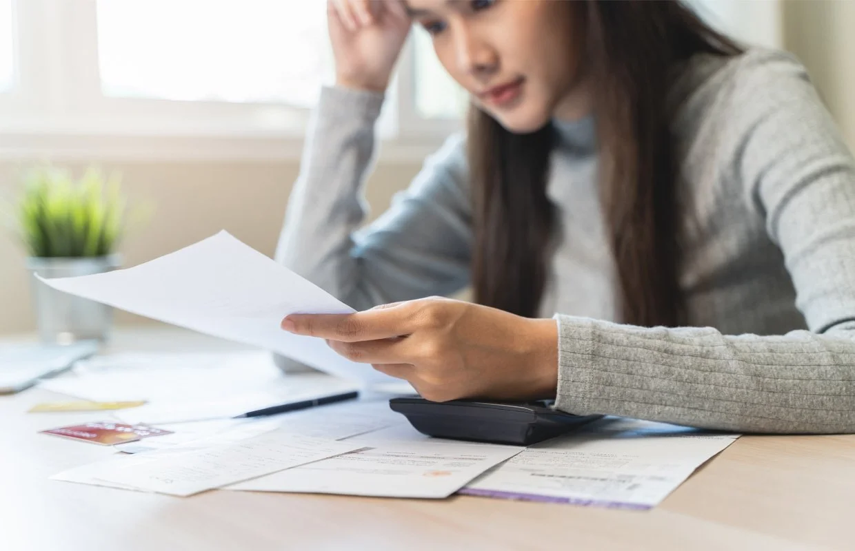 Can I Refinance If I Have Both Federal and Private Student Loans?