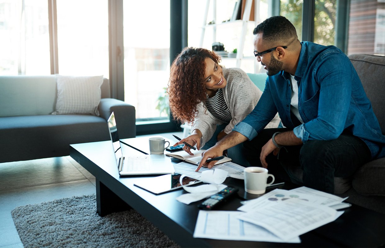 Pros and Cons of Student Loan Consolidation and Refinancing