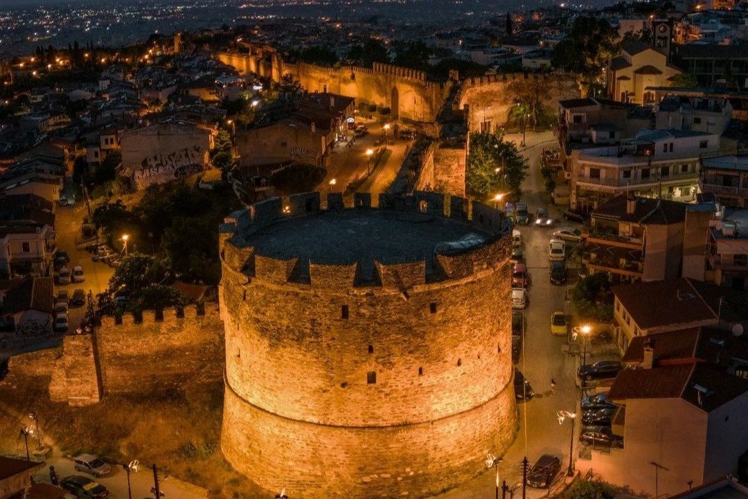 The iconic White Tower in Thessaloniki