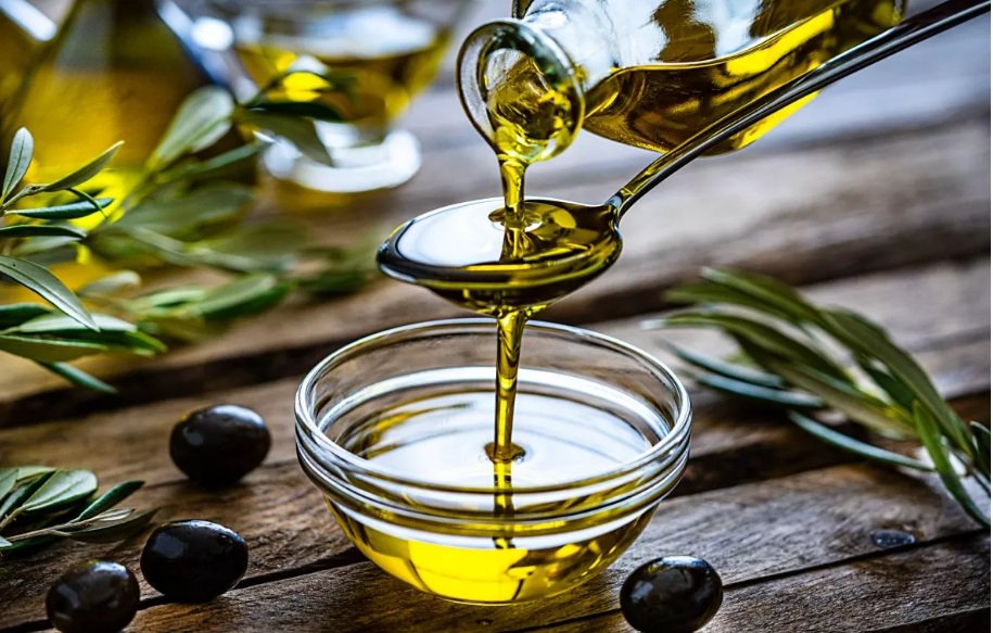 Olive Oil Tasting in Ancient Corinth