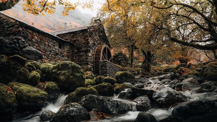 Bread making with watermills