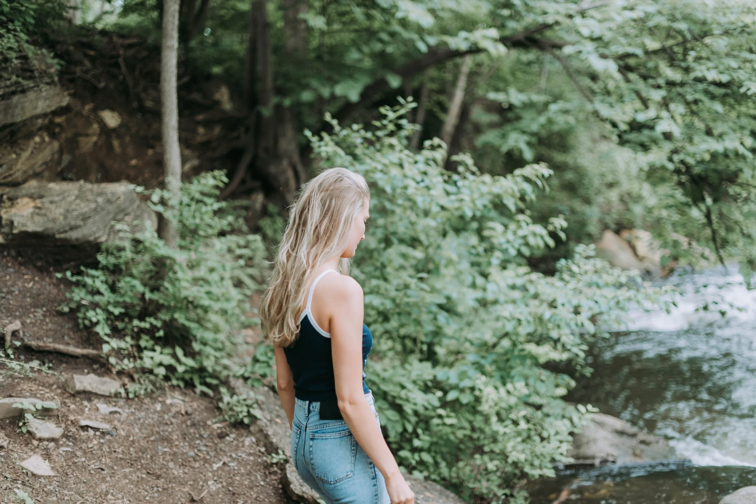 Lady walking in the forest | Solution Focused Brief Therapy