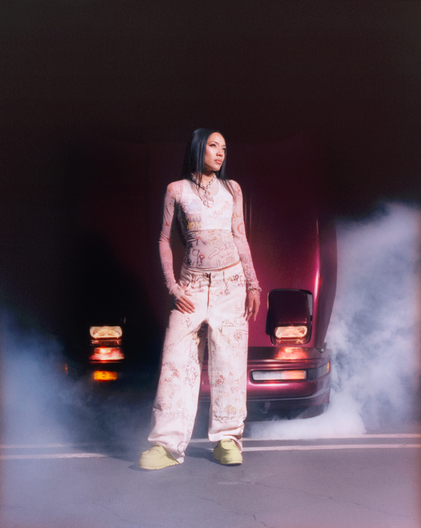 JORDAN BRAND - Feminine Edge