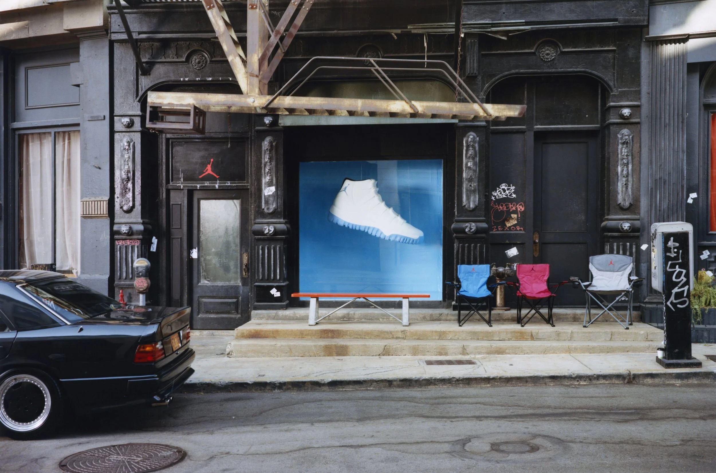 HO24_JD_AJXI_LegendBlue_Environment_LMR_03.jpg