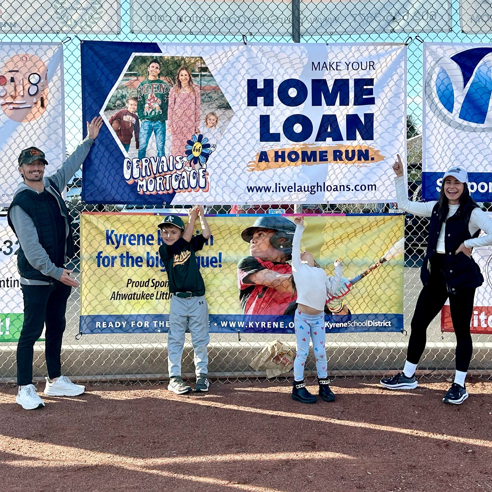 Make your home loan a home run with Gervais Mortgage ⚾️🏡 PROUD SPONSORS of @ahwatukeelittleleague! #livelaughloans #gosports #supportlocal 

And yes, Right Above It (clean of course) is Jonny&rsquo;s walk up song of choice 🤣