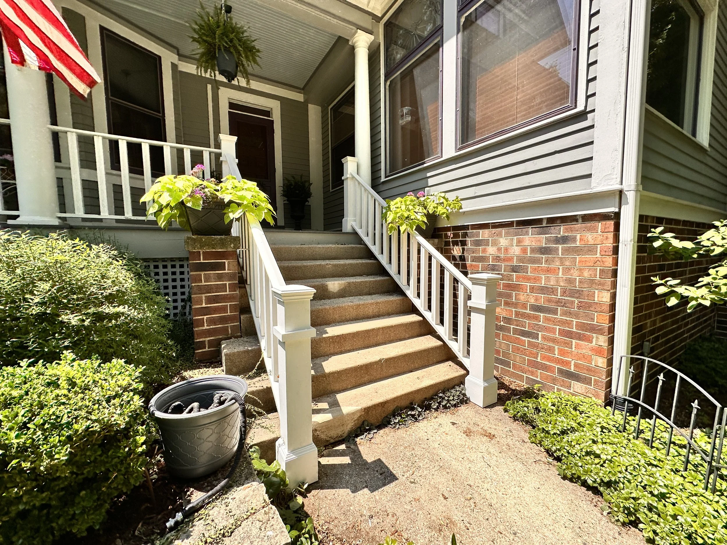 Milwaukee Newel Restoration — G. Williams Woodcraft