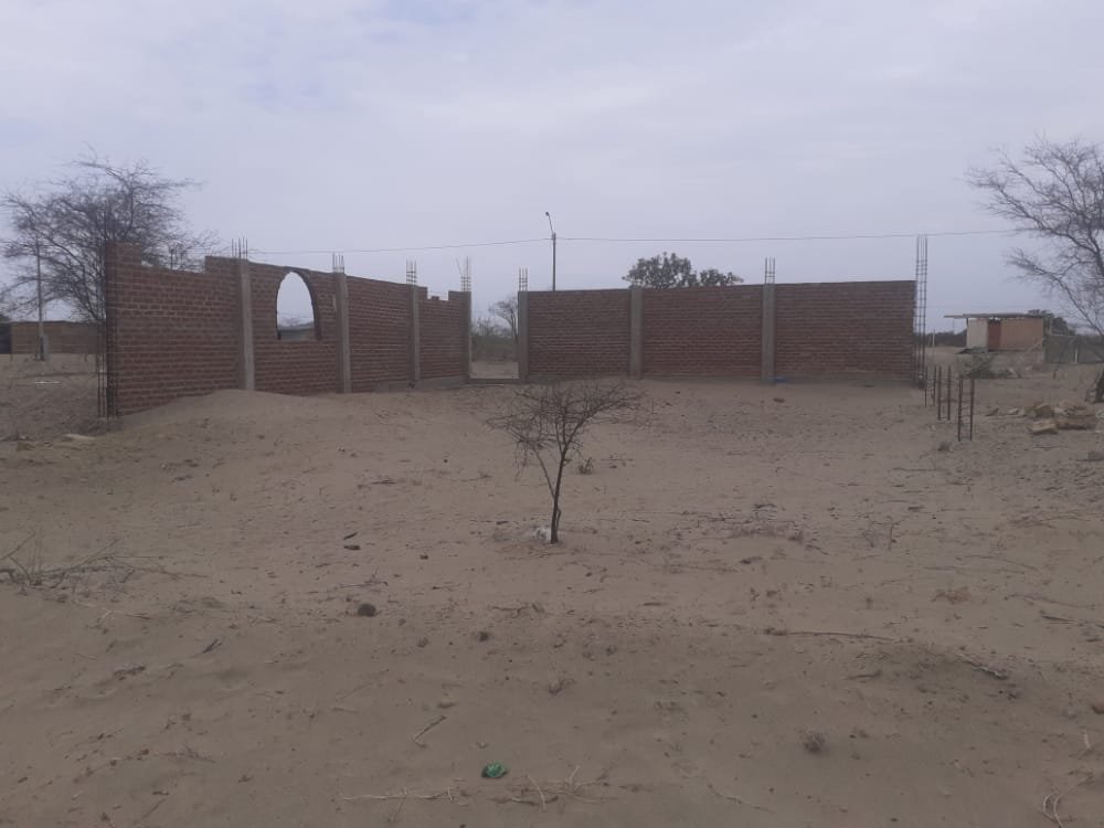 Construction of the Chapel in Las Mercedes KM 11