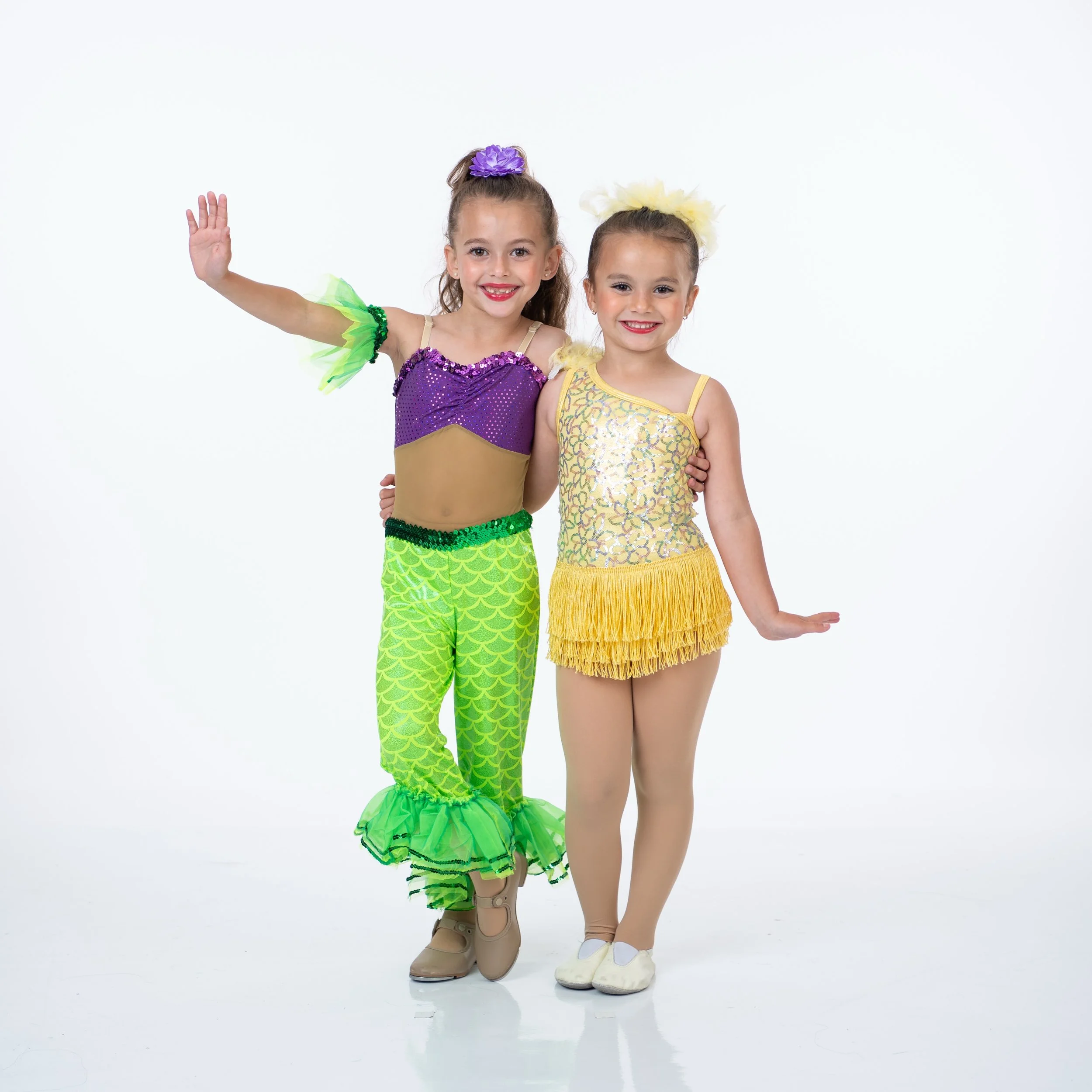 We can&rsquo;t wait to bring back @shannonlynnphoto for our dance photos this year! Shannon will be in the lobby at both dress rehearsals to take your pictures. Don&rsquo;t miss out! 📸
