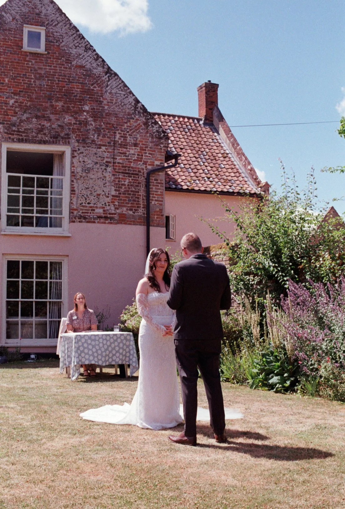 35mm portfolio wedding 7.jpg
