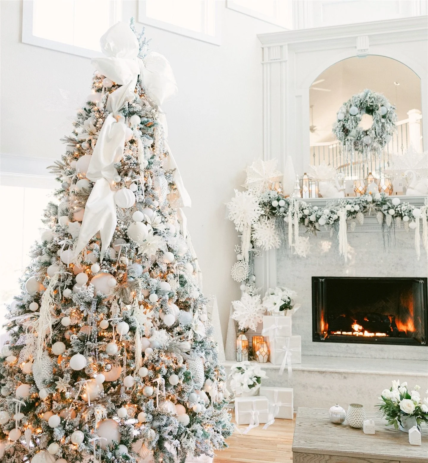 Happy Holidays from Amaranth + Artifact🎄

May this season be filled with quiet moments, meaningful gatherings, and the beauty of slowing down.

As the year comes to a close, we&rsquo;re filled with gratitude.
For the couples, families, and creatives