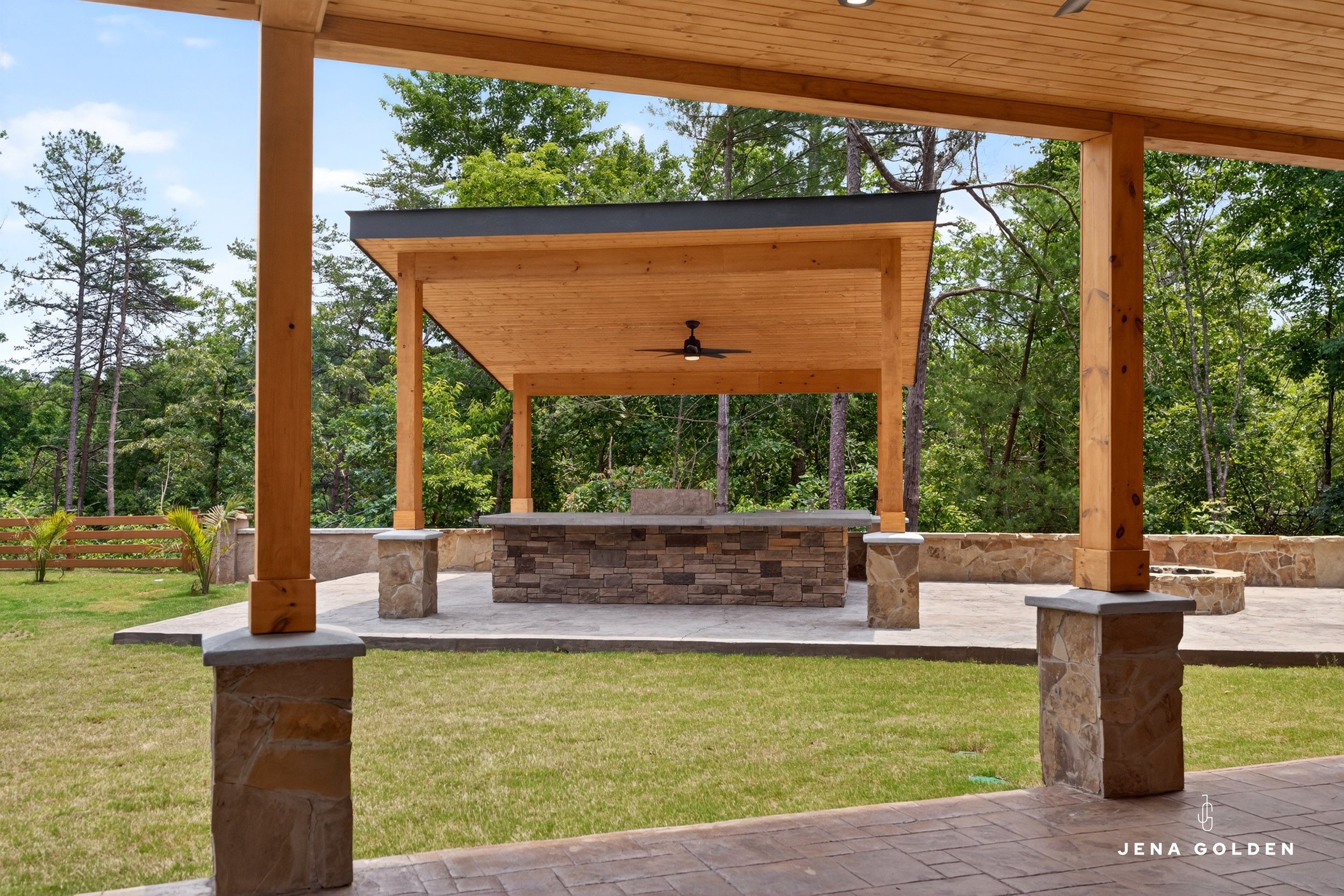 dahlonega-ga-luxury-home-jena-golden-realtor-86.JPG (Copy)