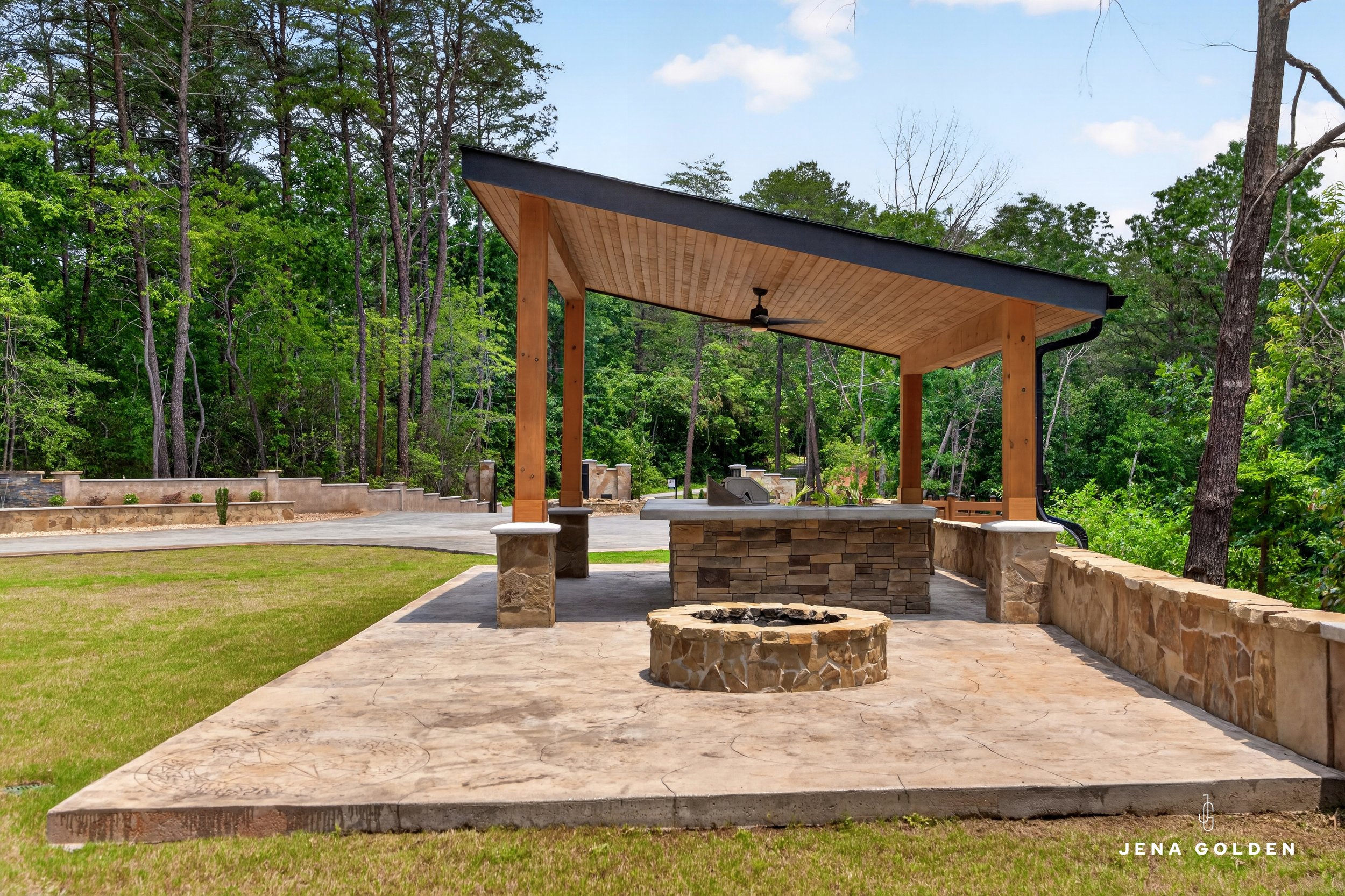 dahlonega-ga-luxury-home-jena-golden-realtor-90.JPG (Copy)