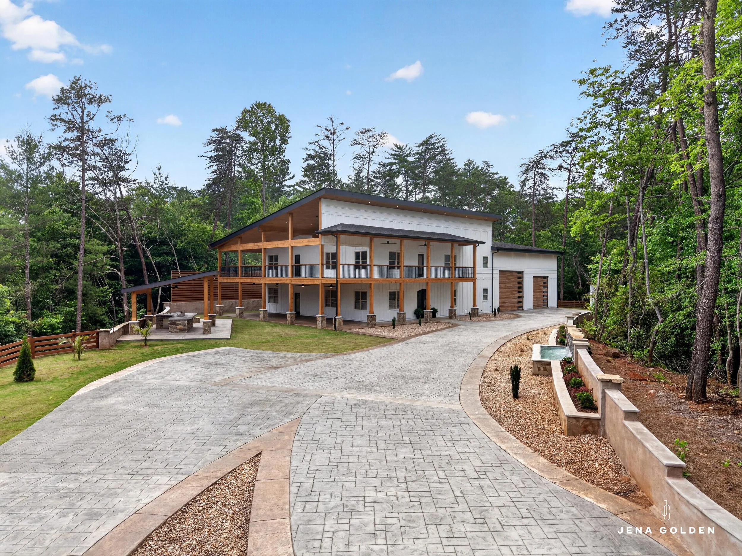The New Luxury: Why Affluent Buyers Choose Privacy Over Everything Else