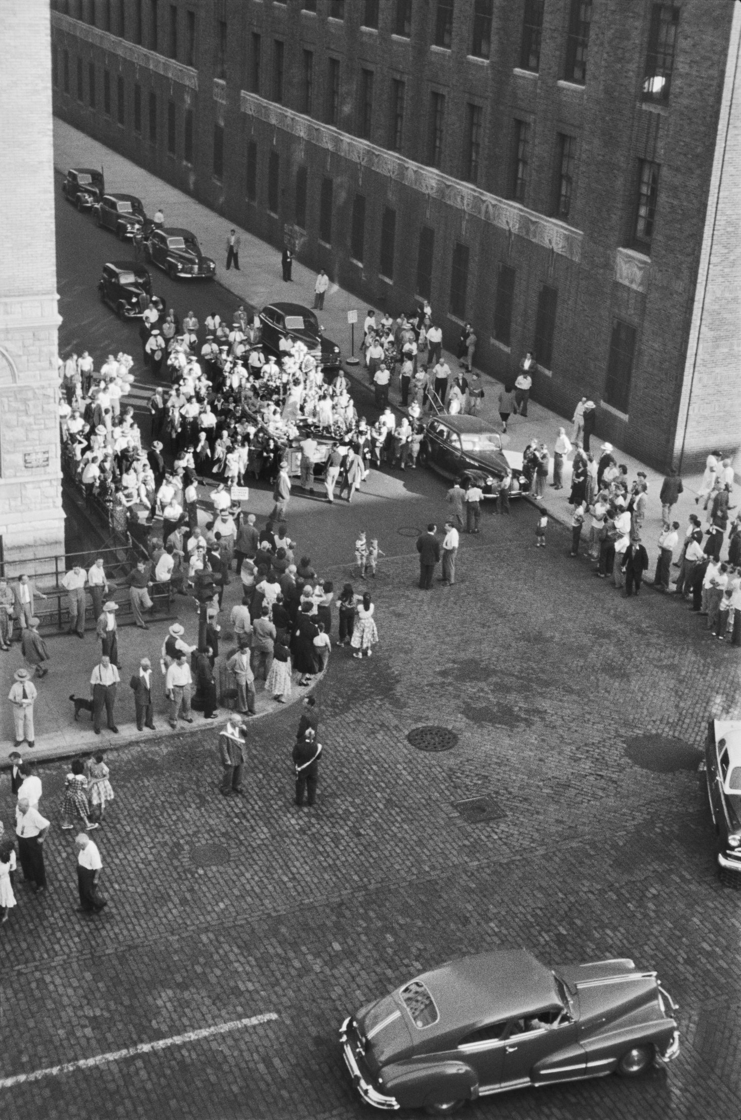 gathering parade 684.jpg