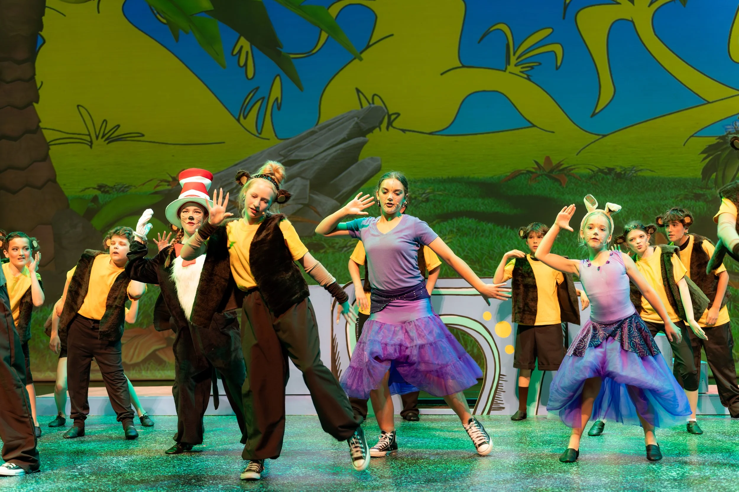 seussical-06462.jpg