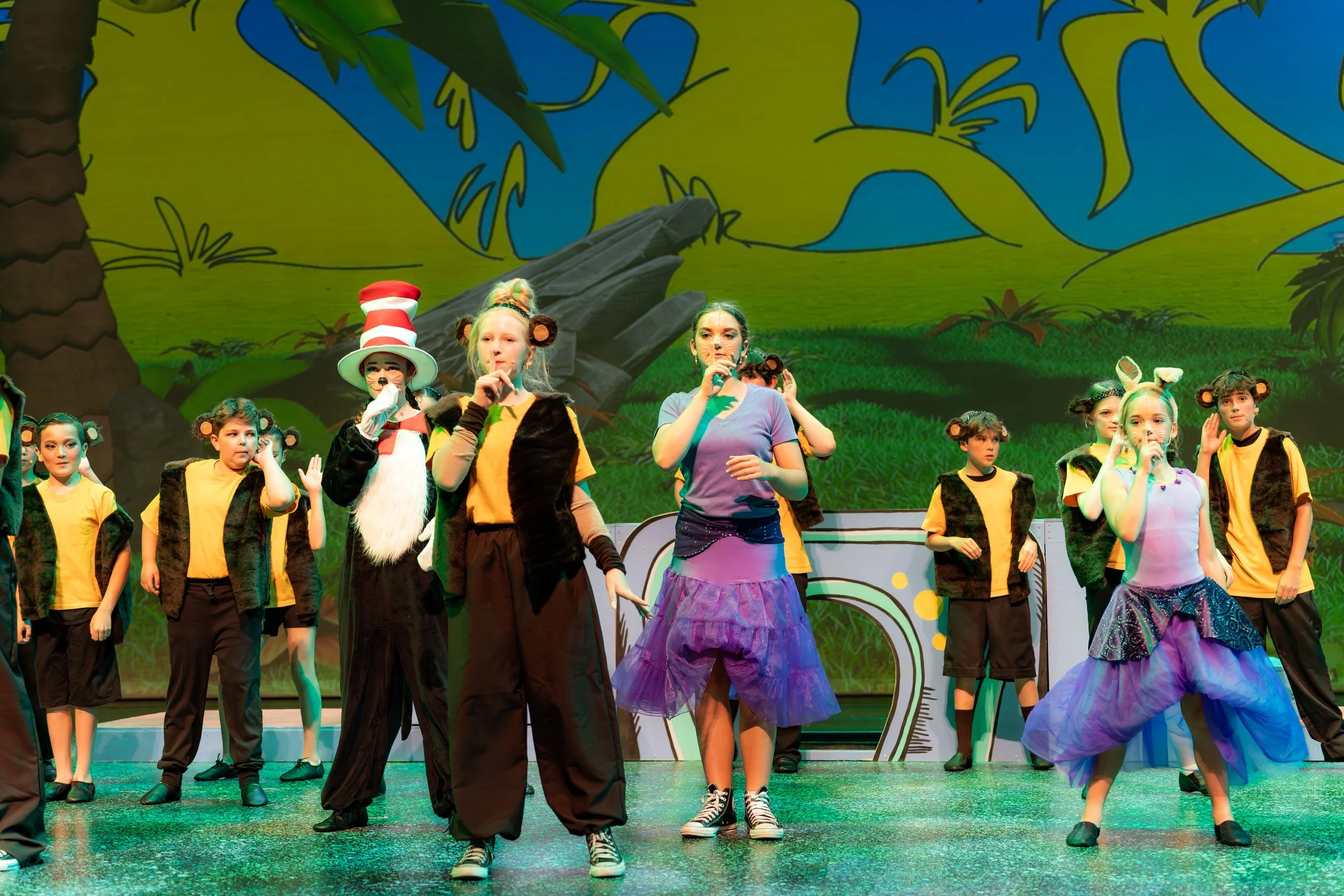 seussical-06463.jpg