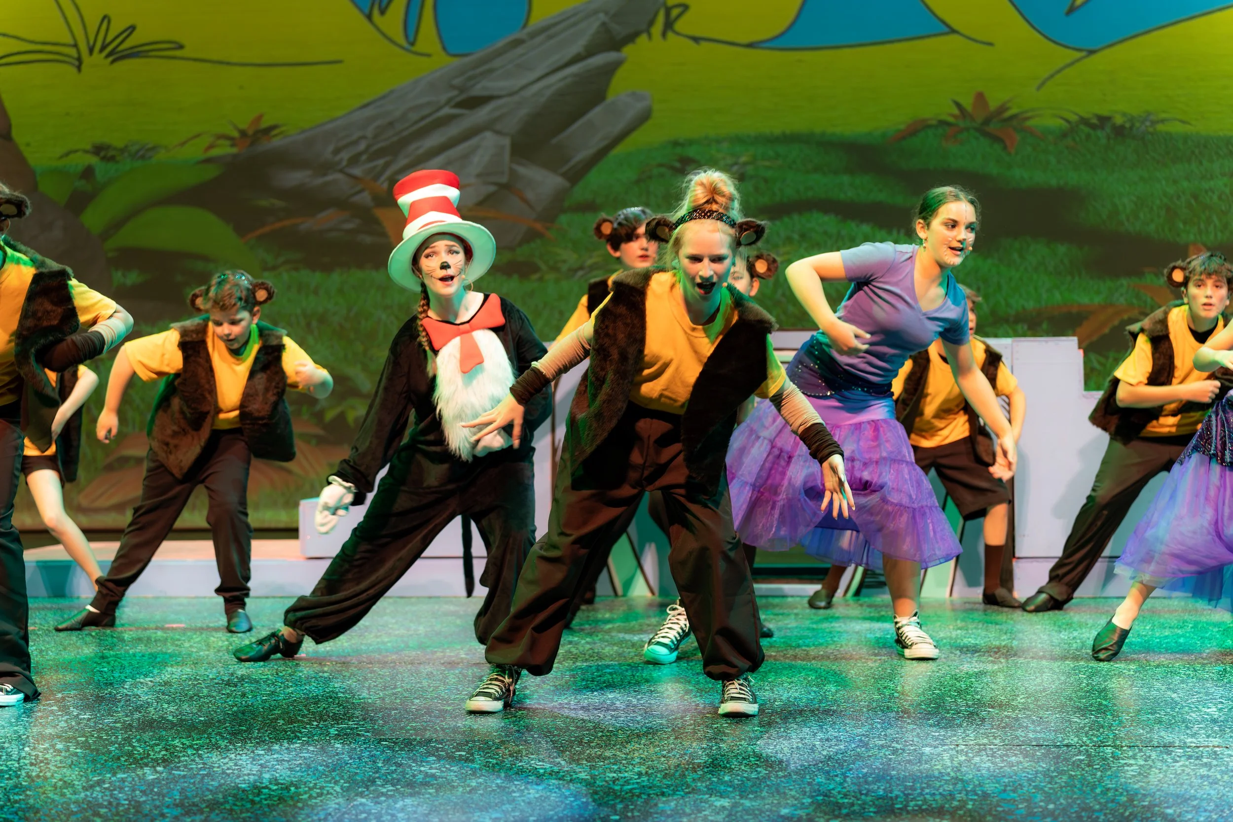 seussical-06468.jpg