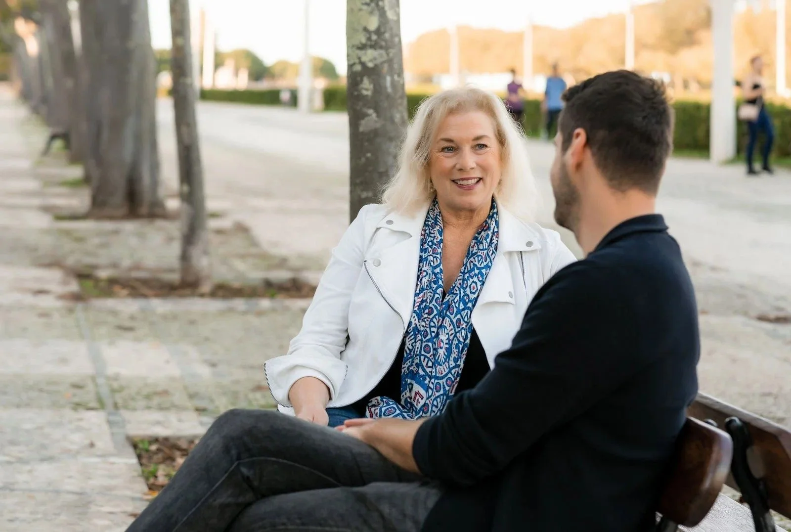Laura Stoia speaking with a client during a one-on-one coaching session
