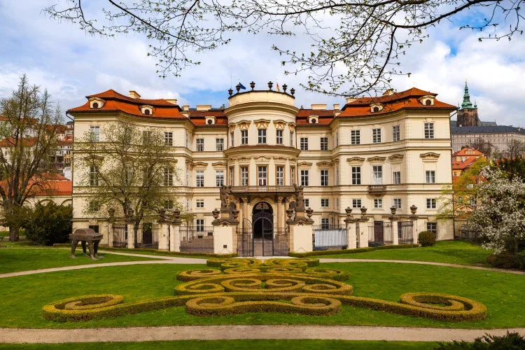 Dynamis Secures Sweeping Victory in Lobkowicz Family Czech Art Case