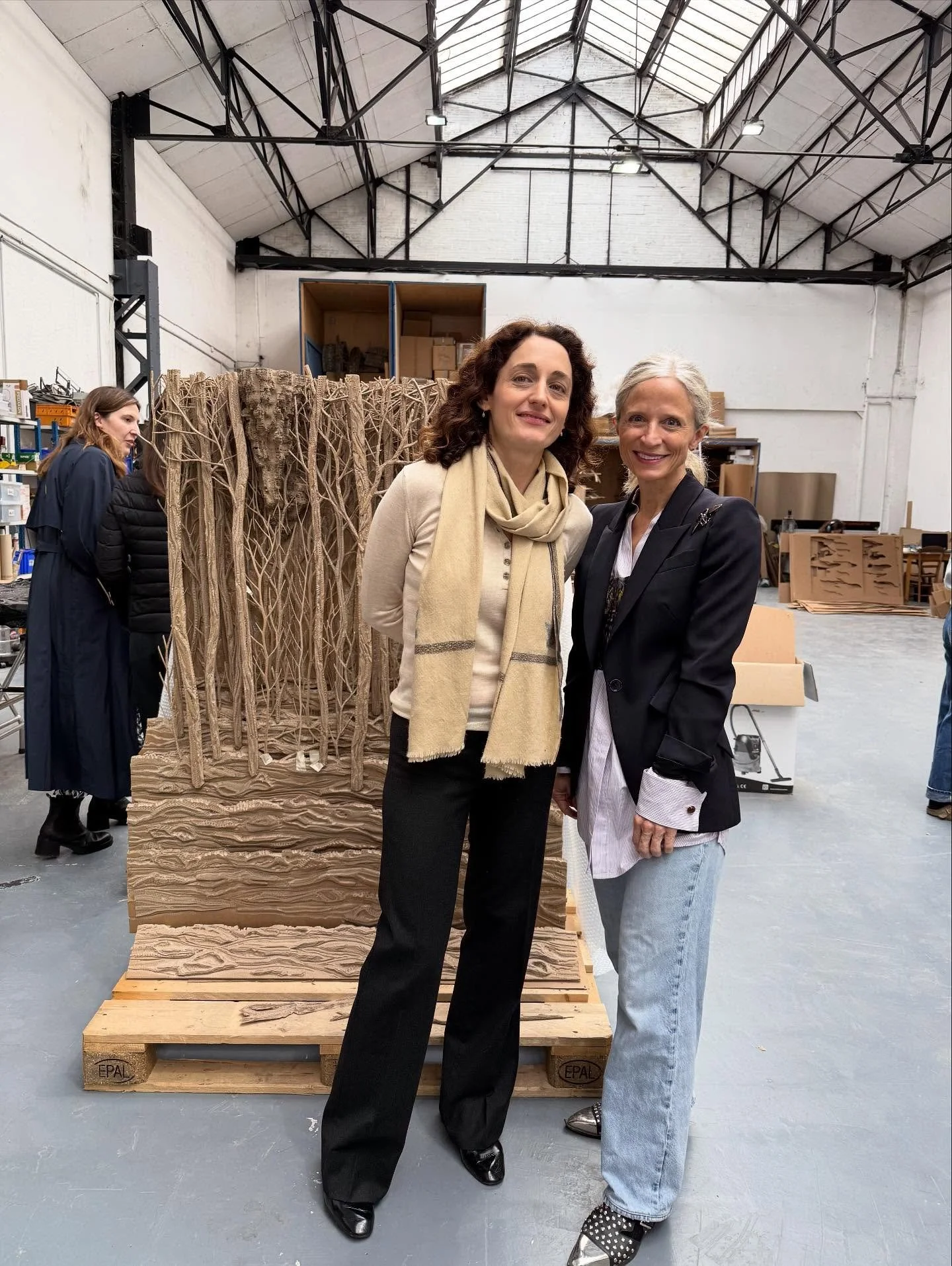 Art Basel Paris @artbasel and its concurrent art ongoings:

Eva Jospin studio visit with Continua @galleriacontinua

APAA walkthroughs of Gerhard Richter at David Zwirner @davidzwirner, Paul Sietsema @paulsietsema at Marian Goodman @mariangoodmangall