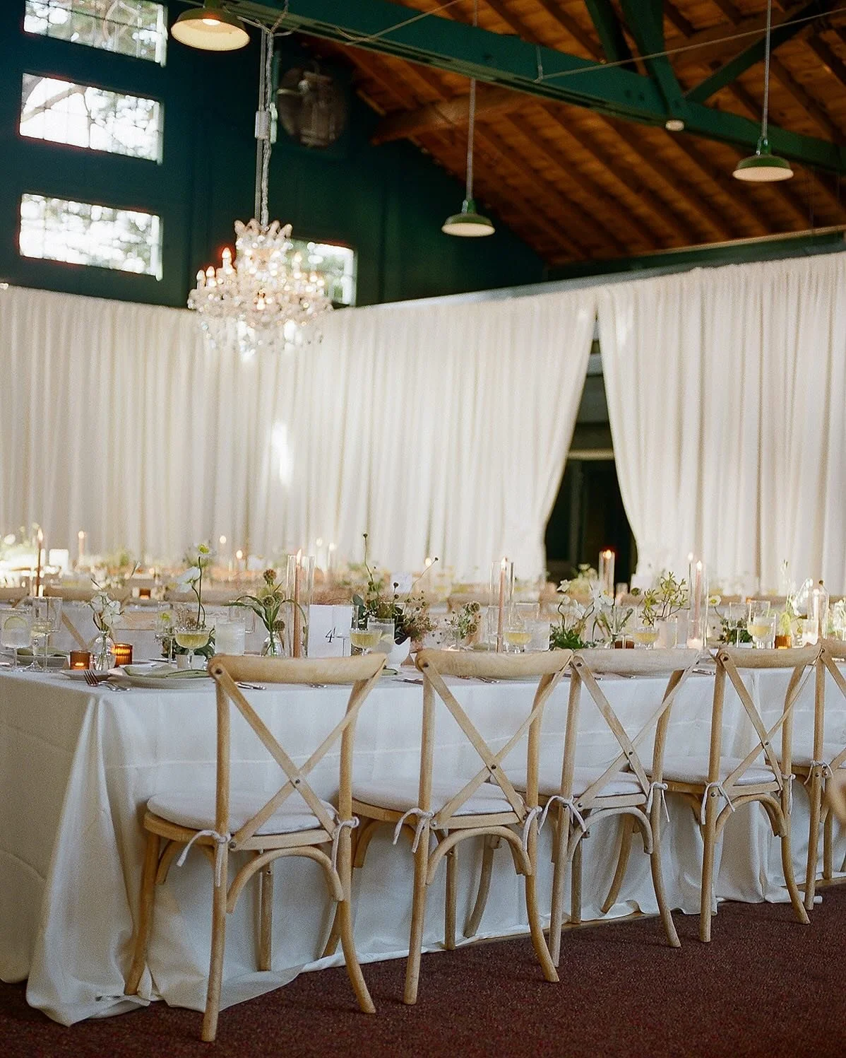 The California-inspired romantic dinner you&rsquo;ve been dreaming of 💭

Planner @paige.events
Photography: @bradenyoungphoto
Venue: @eventsatmissionranch
Floral: @williwildflower
DJ: @santacruzdjcompany 
Rentals: @chiceventrentals @foundrentalco

#
