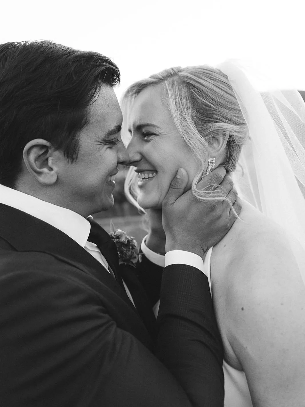 Smiles and memories that make our hearts happy ☺️ 

Venue: @folktaleevents 
Photography: @kelseymarie.photography 
Floral: @amywestfloral 
HMU: @blushmonterey 

#carmelwedding #carmelvalleywedding #carmelca #carmelweddingplanner #firstlook
