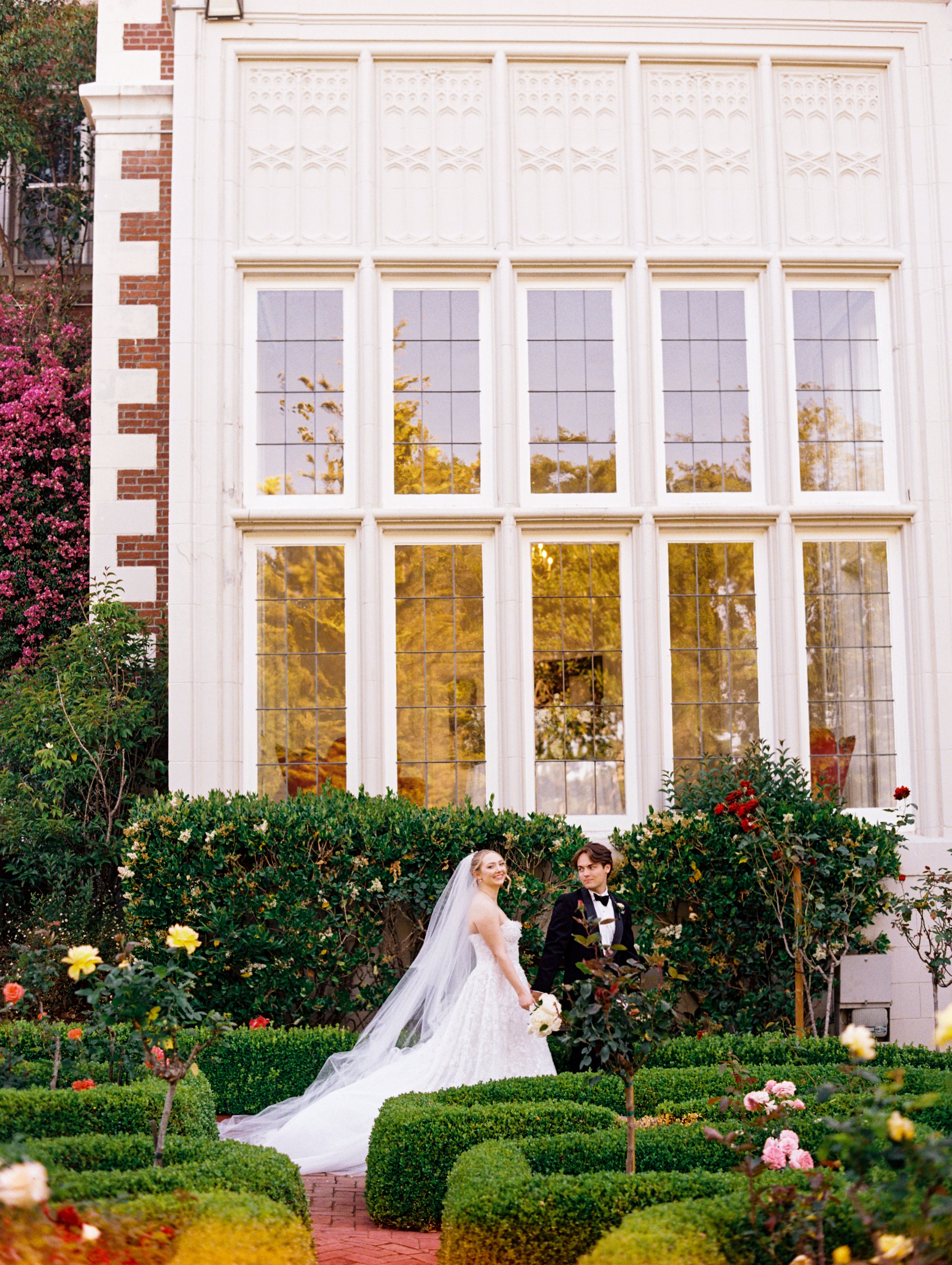 1024140-R1-E010.jpg