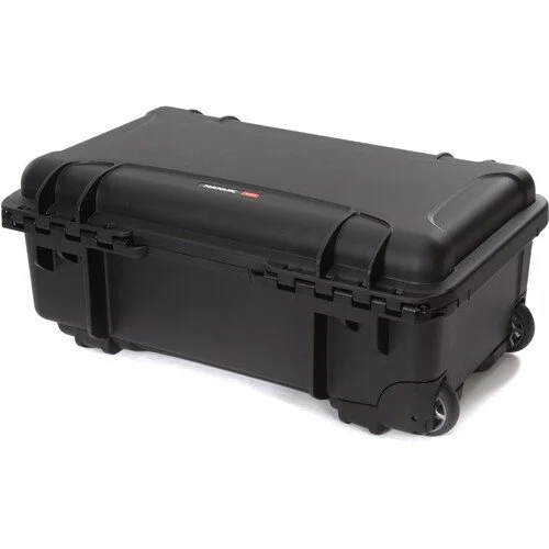 nanuk-935-black-divided03.jpg