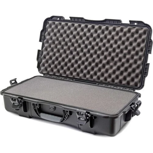 Estuche rígido 980 con espuma precortada. Interior color negro. Marca Nanuk SKU: 980S-010BK-0A0