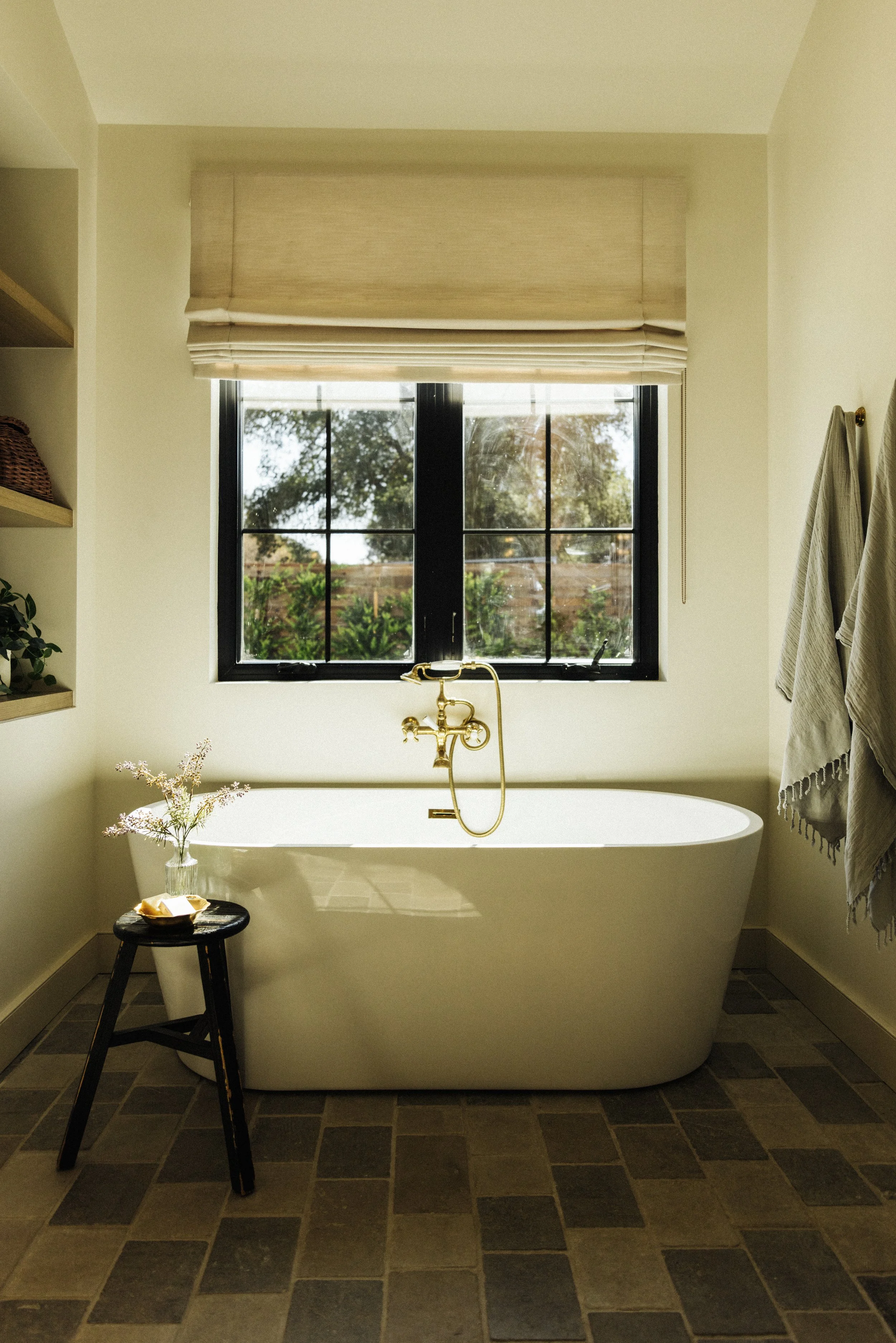 Hopwell House Unedited 111725-214.jpg