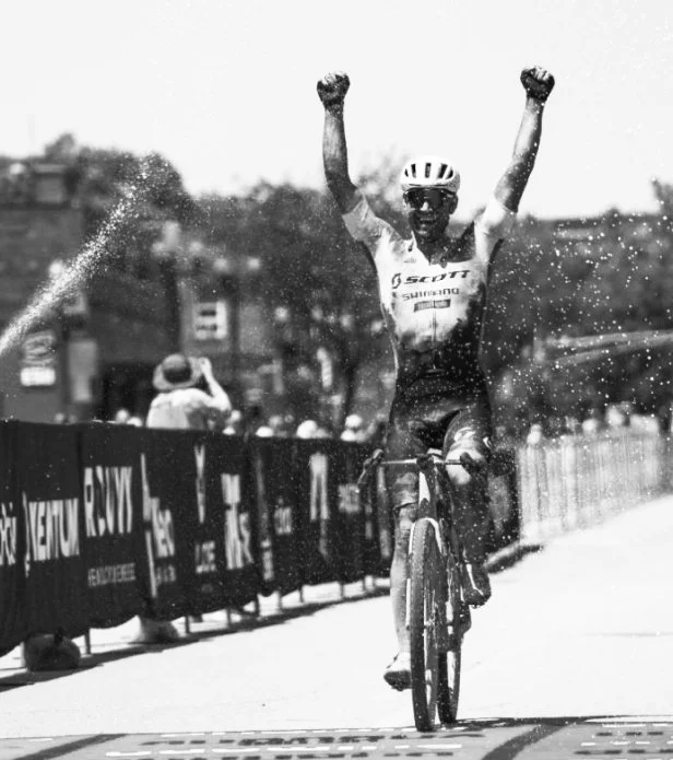 Cyclist crossing the finishline