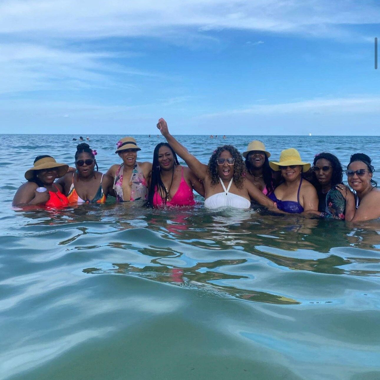 🎉 Cheers to 50 and Fabulous in Miami! 🌴 these ladies lived it up celebrating my clients 50th birthday, indulging in amazing food and dancing the night away in the vibrant city of Miami. 🍹🍽️💃

From savoring mouthwatering delights to moving to the