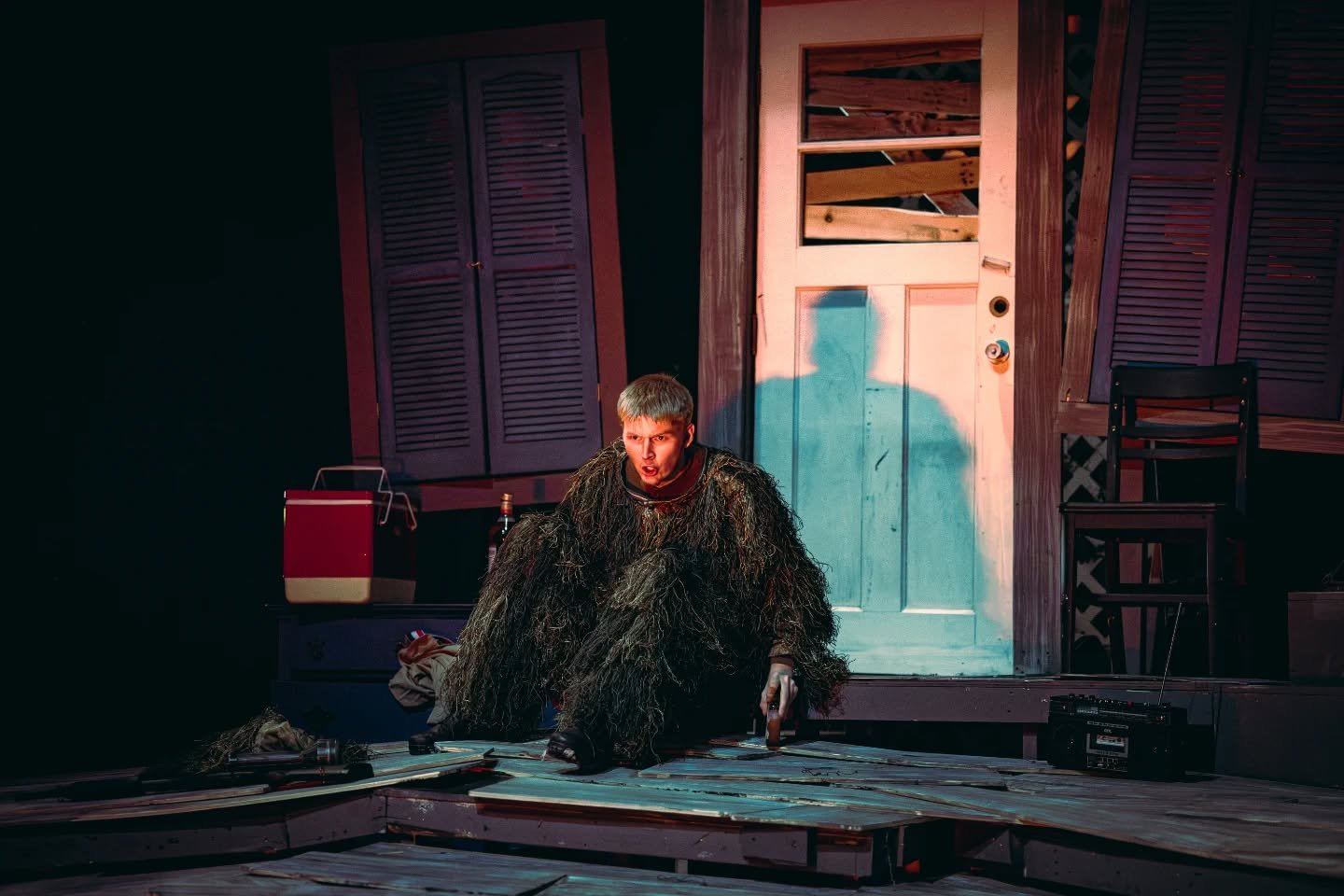 Happy closing weekend to the cast and crew of The Birds.

lighting: @matthewbryanwalsh 
director: @themorriggan 
set: John David Paul
photos: @barclay.pv