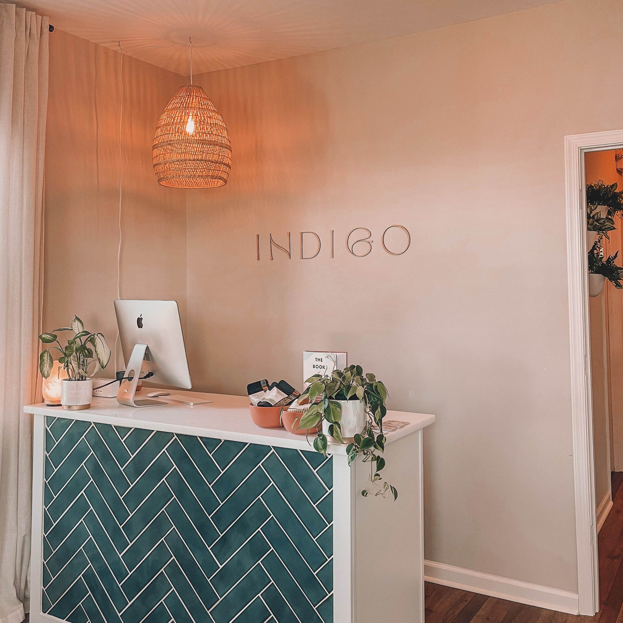 Welcome to our cozy little spa cottage! AKA your new favorite place for self care, relaxation and healing. 

It&rsquo;s a cute little space tucked away in sleepy Old Mechanicsville near the windmill🌬️ 

Book your first session and get $20 off this m