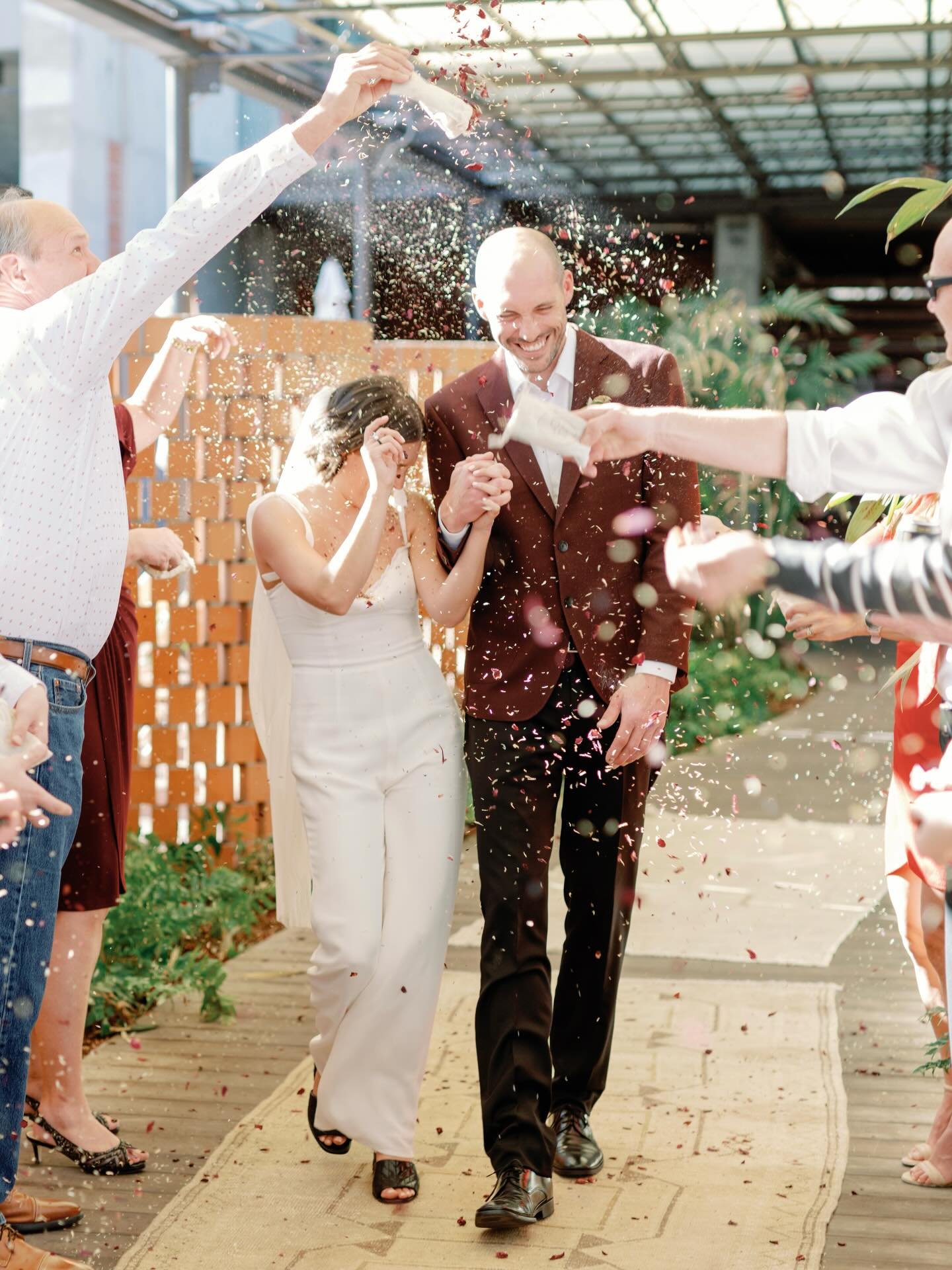 Happy 3rd anniversary @discgolfatx. I&rsquo;m so glad you were down for a 1 hour wedding on Valentine&rsquo;s Day with just 10 days notice🤣

Wedding @lootrentals 
Cover photo @ruetphoto