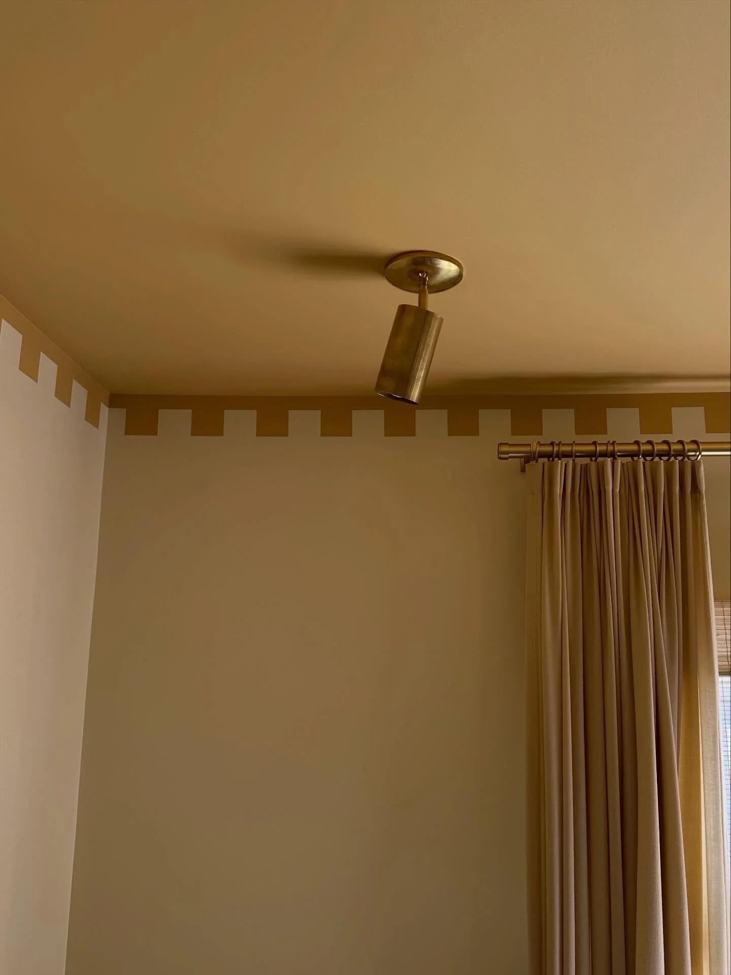 Top 10 from the week. Made progress with client projects and my snail house. The dogs helped. 

Happy Friday! Have a good weekend!