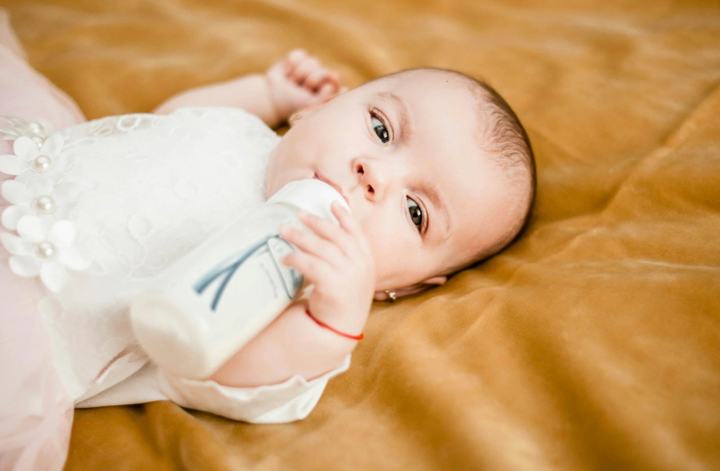 Bottle Play &amp; Paced Feeding: Tips for Infant Feeding