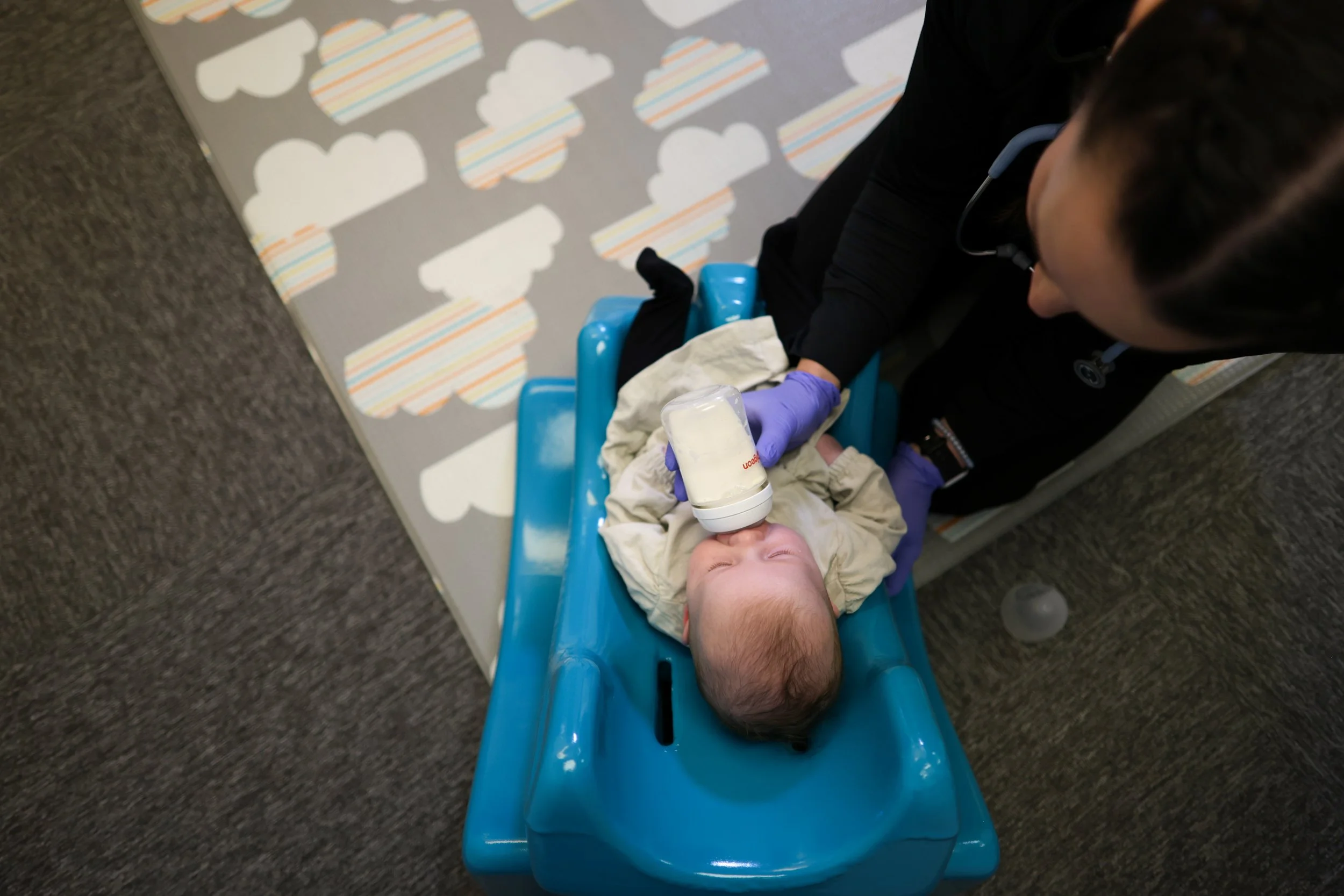 Bottle Play &amp; Paced Feeding: Tips for Infant Feeding