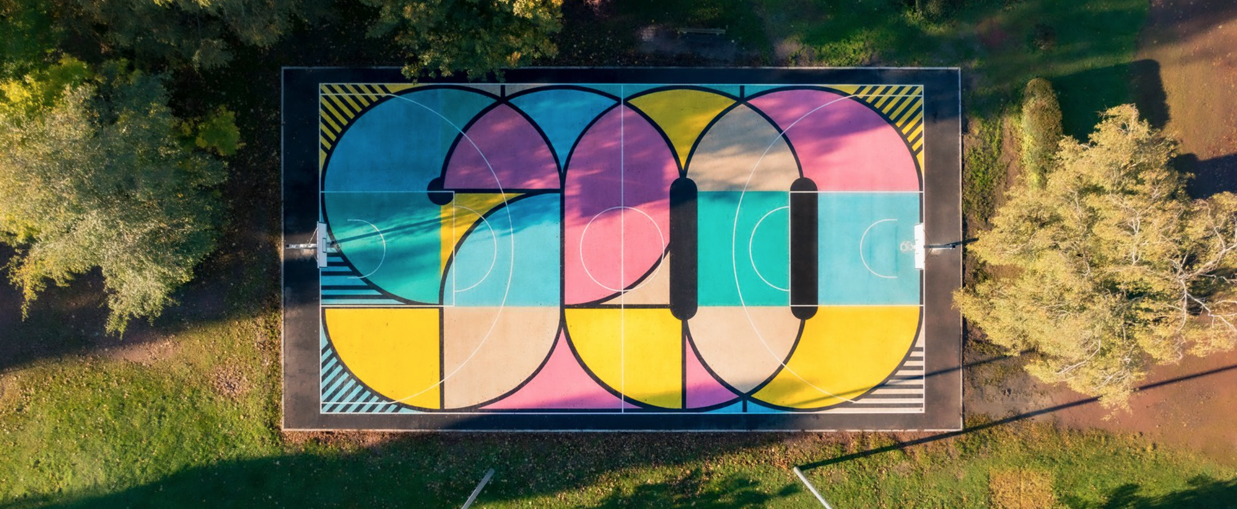 Basketball court in Belgium depicting the area’s zip code.