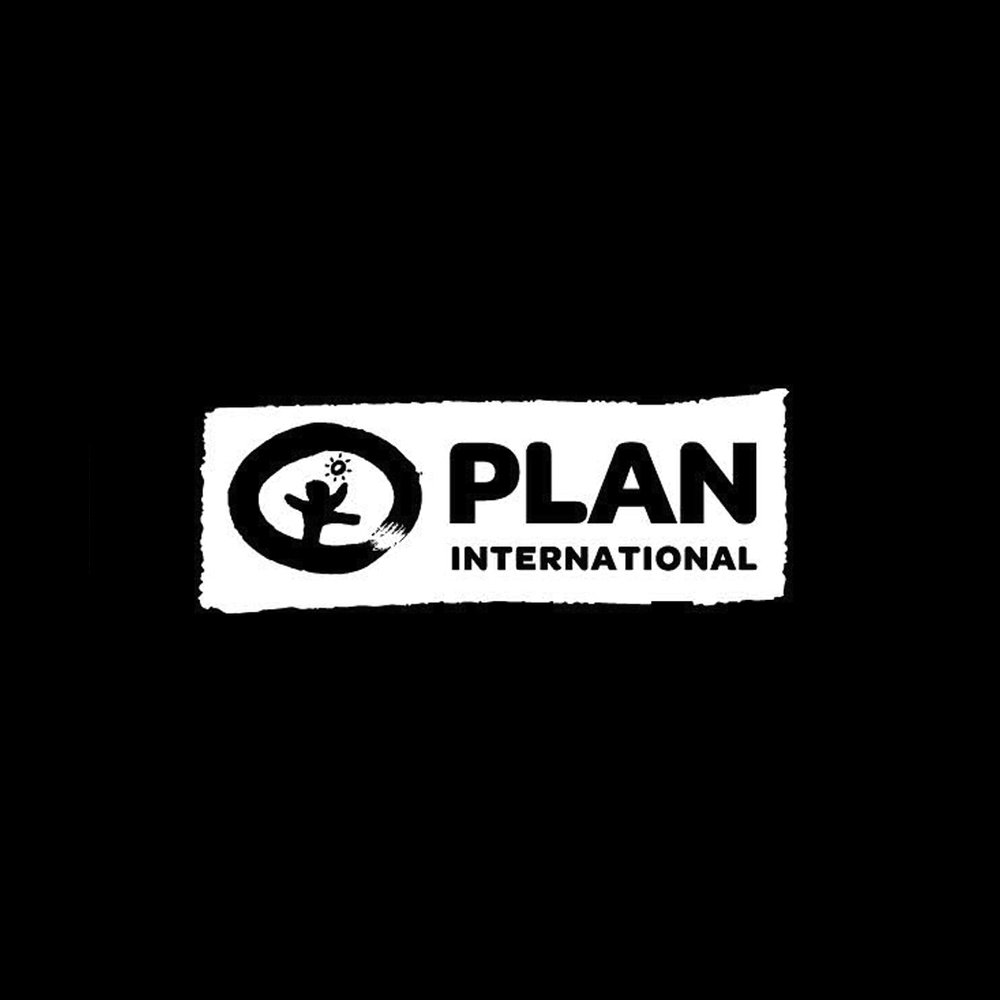 Plan Internations logo white.jpg