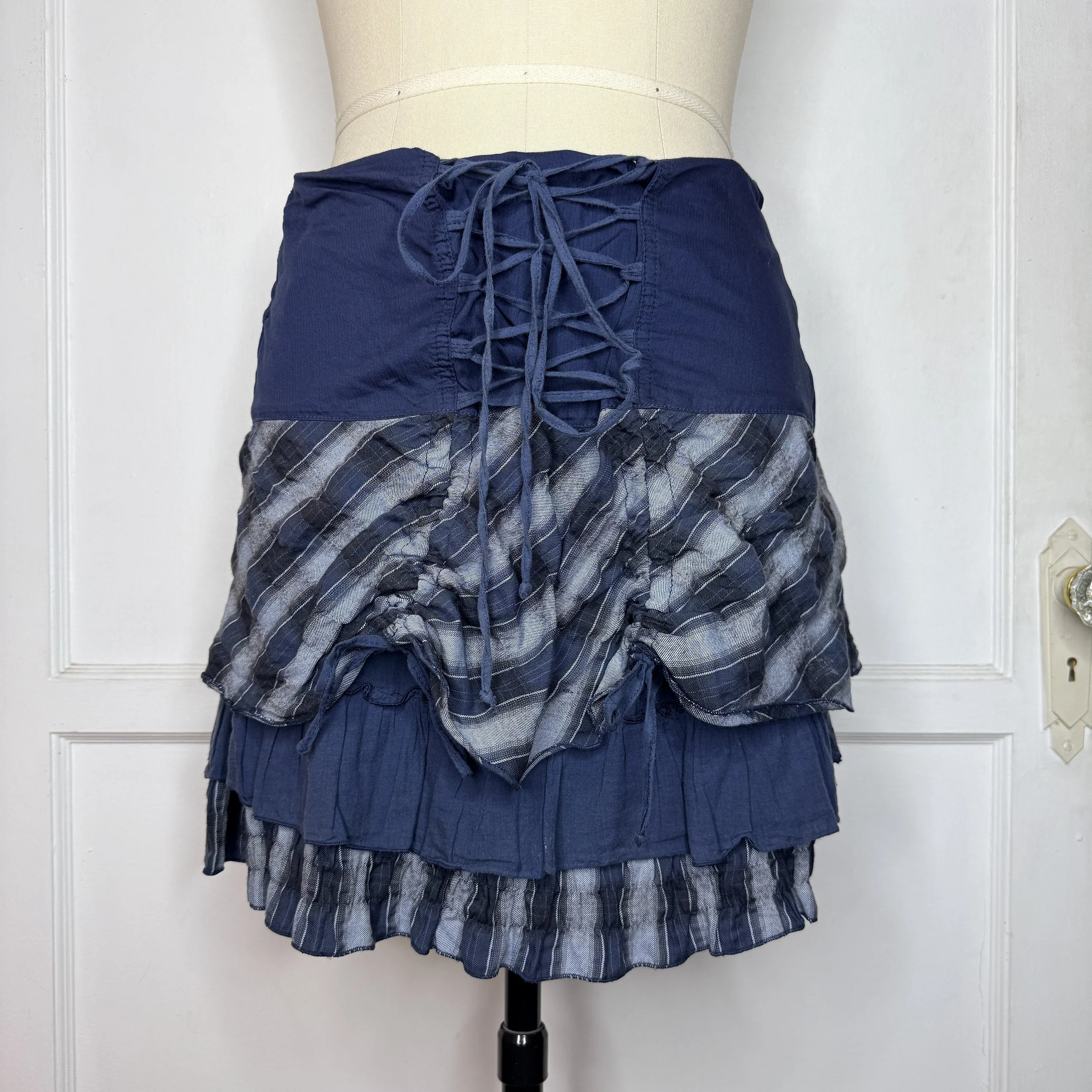 cachecachebluestripeminiskirt1.jpg