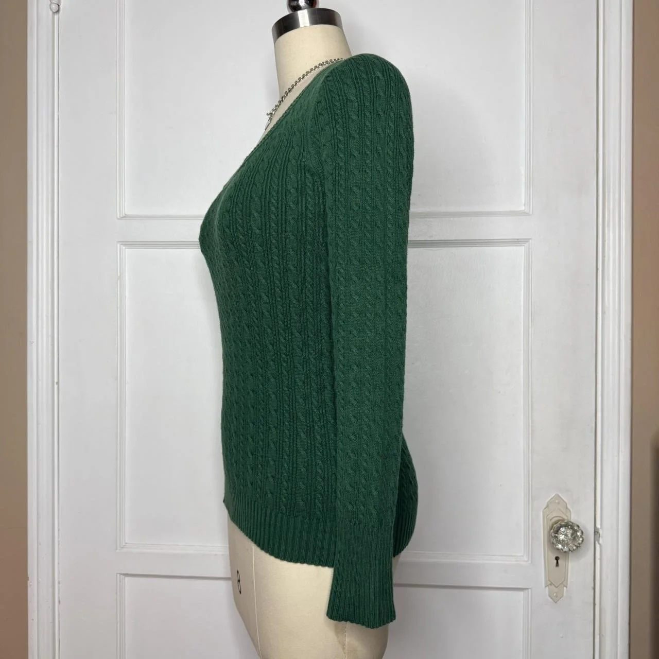 oldnavygreensweater3.JPG