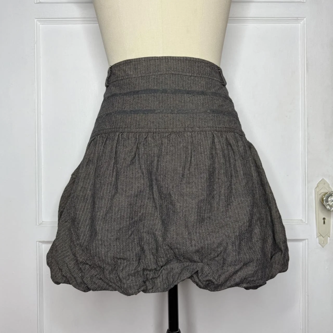 cachecachebubbleskirt4.JPG