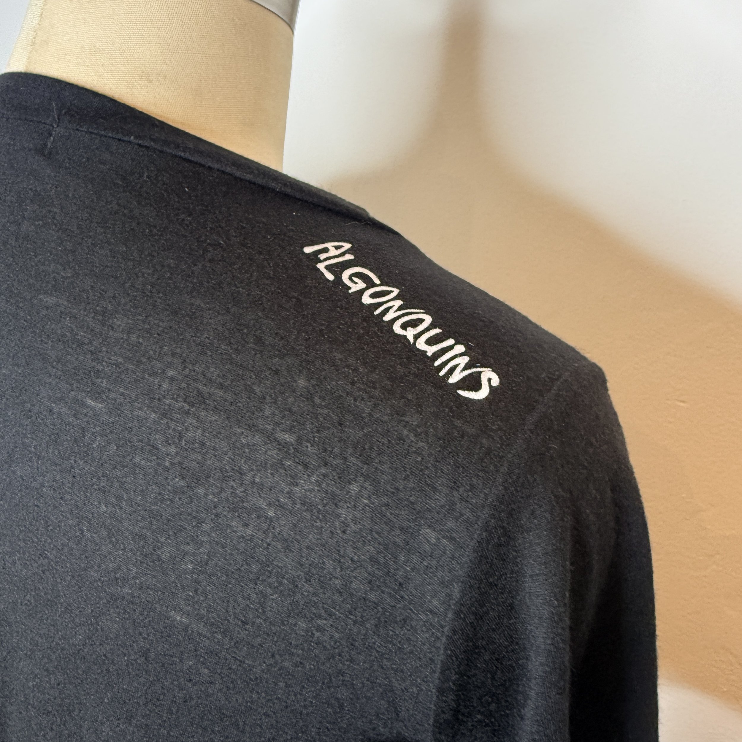 algonquinsblackskulltee5.jpg