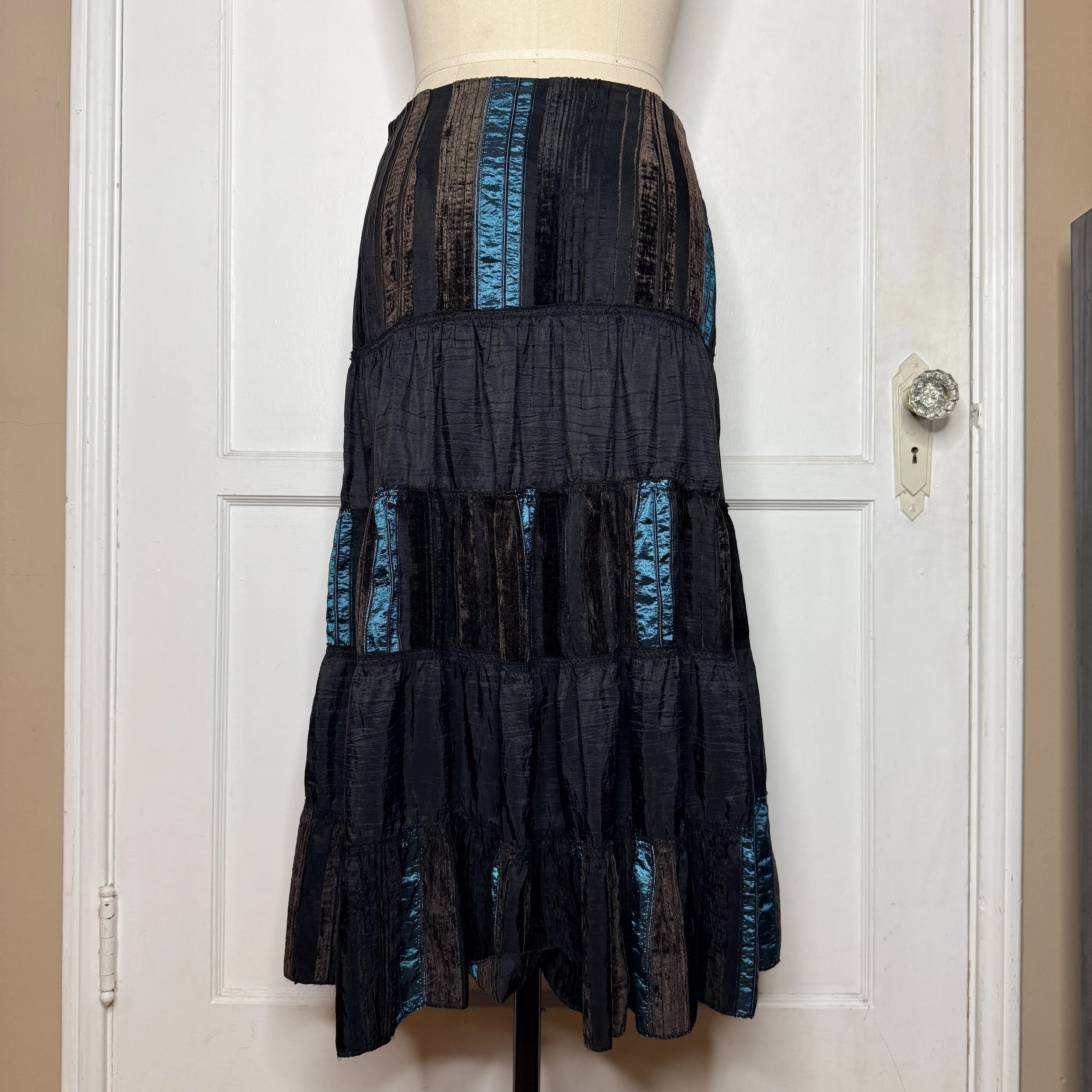 cacheblacktealskirt4.jpg